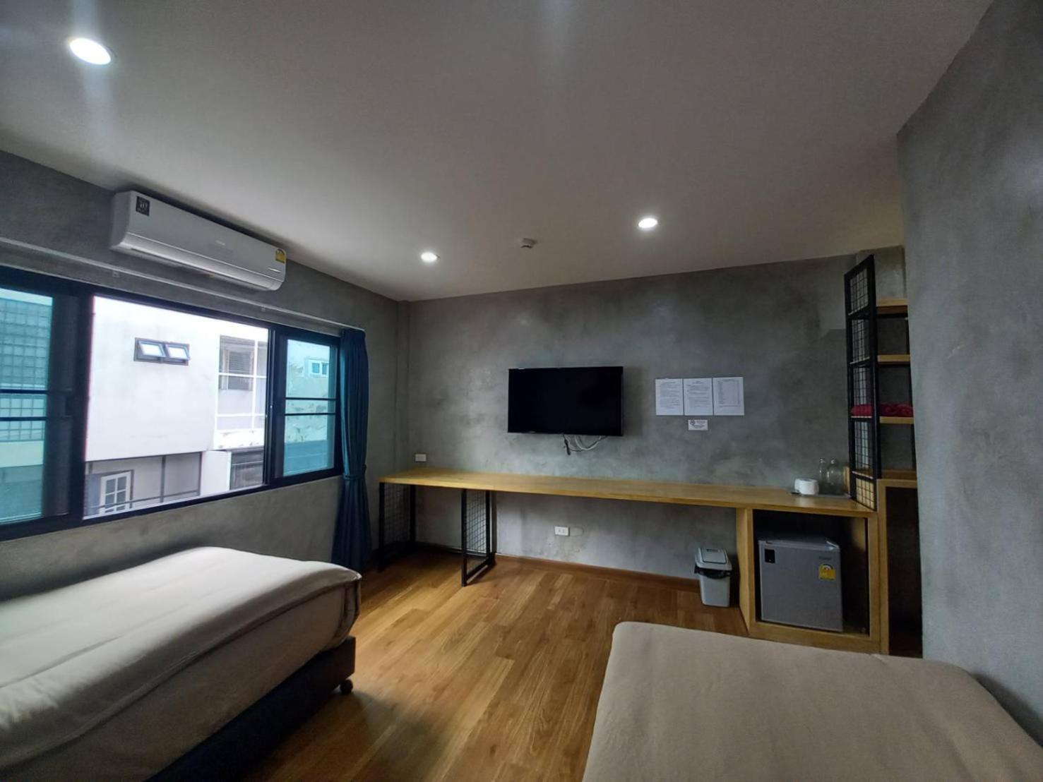 布里酒店及青年旅馆 清邁 外观 照片